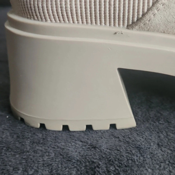 Steve Madden Holley sand suede boots size 9.5 - Picture 8 of 11